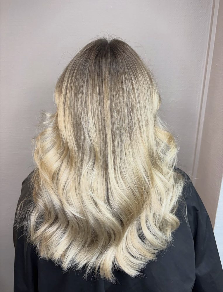 Blond balayage, bakifrån